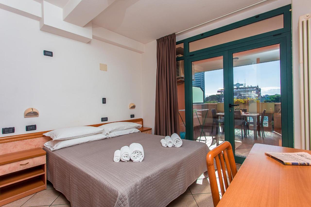 Hotel Residence Jamaica Milano Marittima Zewnętrze zdjęcie