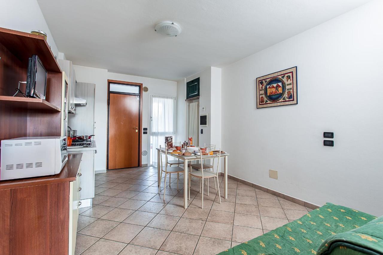 Hotel Residence Jamaica Milano Marittima Zewnętrze zdjęcie