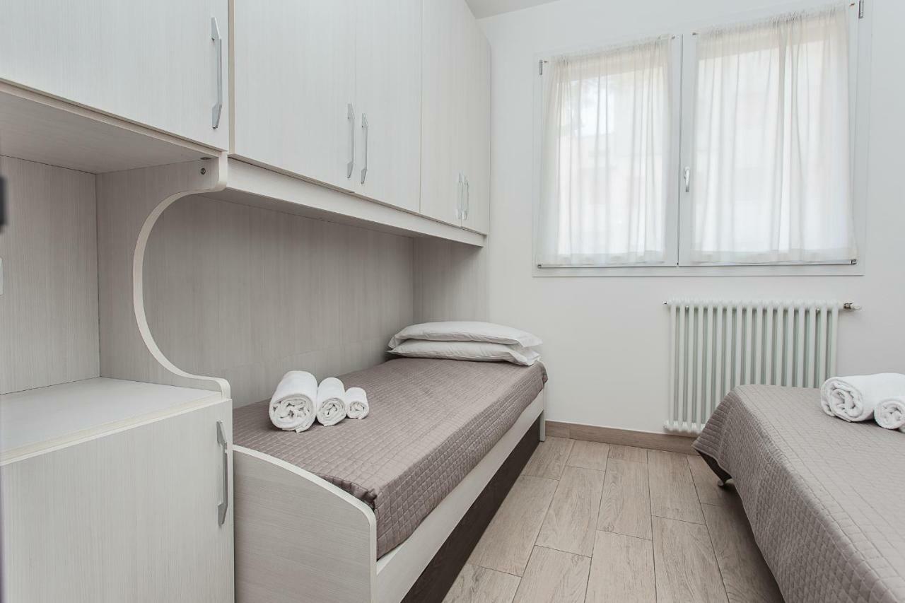 Hotel Residence Jamaica Milano Marittima Zewnętrze zdjęcie